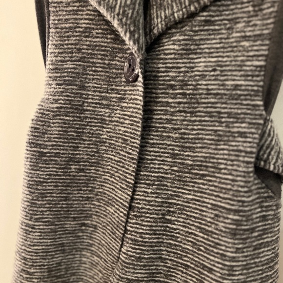 Linea Domani Women's Gray Sleeveless Jacket/Vest M - Picture 4 of 11